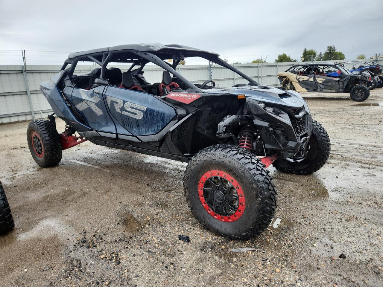 2025 CAN-AM Maverick R — VIN 3JB8NAU29SE000890 — photo 1 of 11